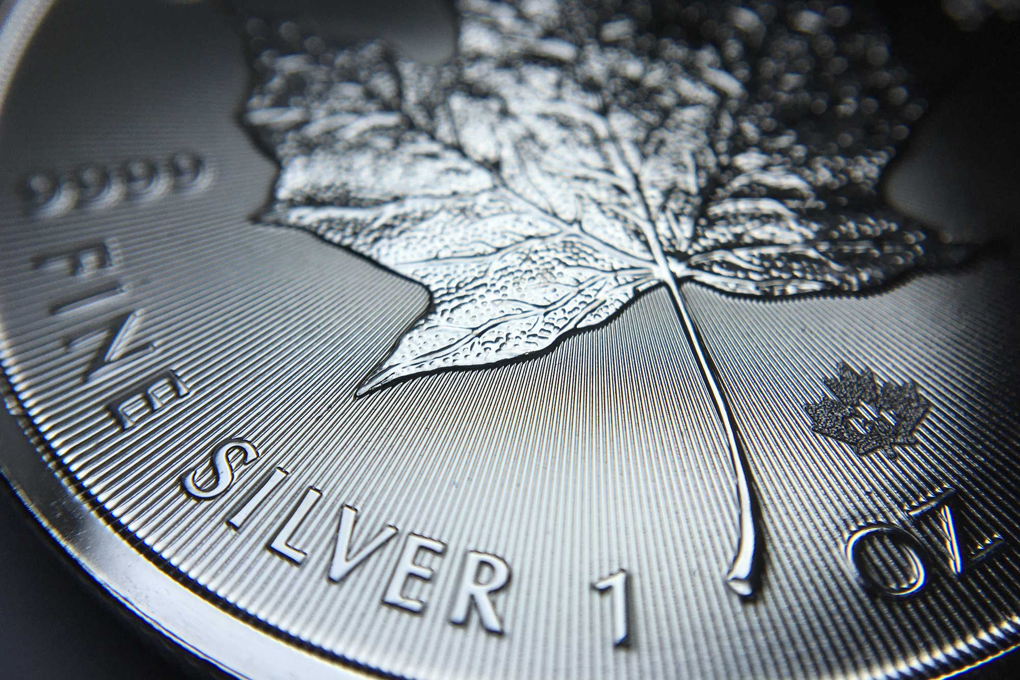 Srebrna moneta Kanadyjski Liść Klonowy